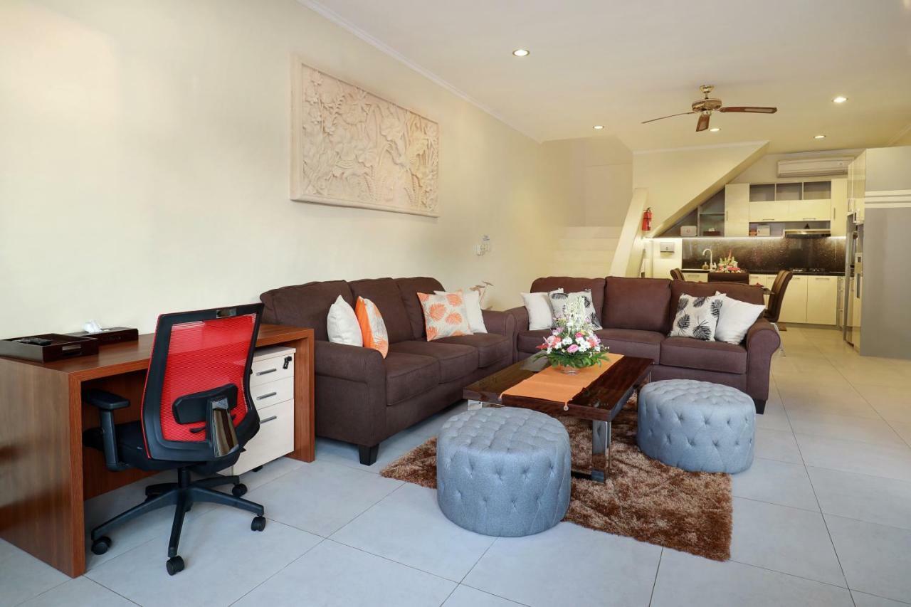 Villa Nova Legian Buitenkant foto
